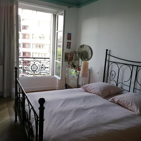 Appartement Bel Hausmannien Au Centre De *