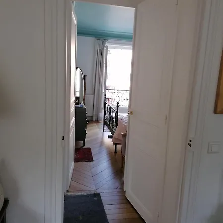 Appartement Bel Hausmannien Au Centre De Parijs